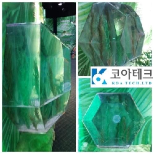 full image KOAGLAS ACRYLIC TANKS